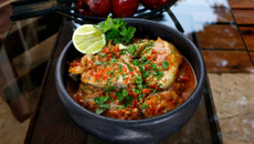 Filé de tilápia ao molho rápido