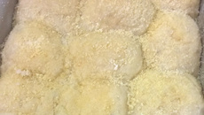 Pão de queijo baiano (Tiara)