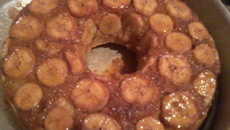 Pudim de pão com banana