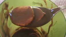 Banana achocolatada rápida e fácil