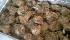 Frango assado com batatas da mamãe