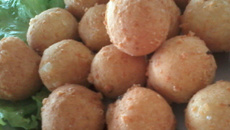Bolinhas de queijo