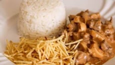 Estrogonofe de carne