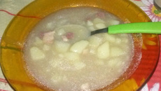 Sopa de batata com bacon
