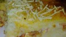 Torta de calabresa com requeijão