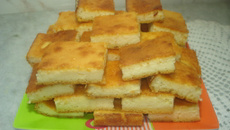 Bolo de fubá cremoso