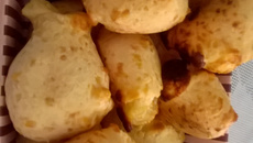 Pão de queijo 3 ingredientes.