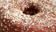 Bolo de chocolate funcional sem glúten e sem lactose