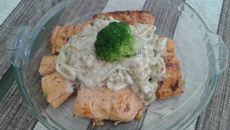 Salmão ao molho de castanha