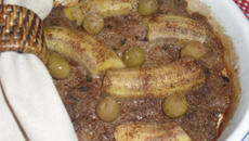 Quibe assado com Banana da Re