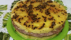Bolo de maracujá com chocolate no micro-ondas