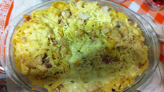 Macarrão com frango à carbonara