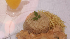 Estrogonofe de frango fácil