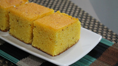 Bolo de fubá cozido de tia bel