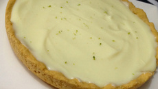 Tortinha de limão universitária fácil