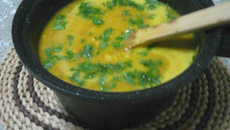 Caldo de abóbora com carne seca