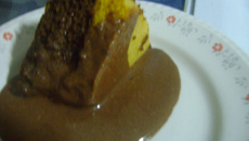 Bolo mesclado cenoura e chocolate