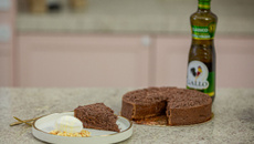 Torta mousse de chocolate com azeite