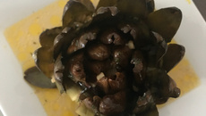 Alcachofra ao molho de alho e óleo