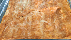 Lasanha rápida de queijo e presunto