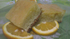 Bolo de laranja com calda