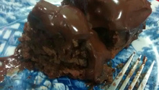 Bolo de mel com chocolate