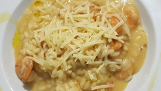 Risoto de Camarão com queijo 