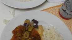 Salmão rápido de frigideira