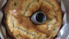 Bolo de banana com canela