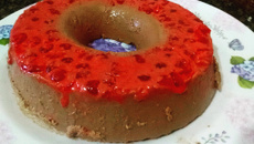 Pudim de nutella com calda de cereja