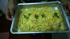 Rocambole de arroz com atum