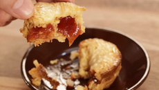 Queijadinha com goiabada