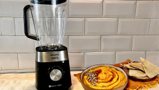 Homus de cenoura no liquidificador