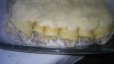 Panqueca de carne seca com molho branco