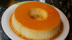 Pudim de leite condensado e milho