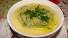 Sopa de farinha de milho da Aline - super rápida