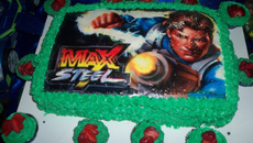 Bolo grande de aniversário