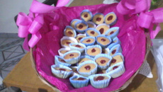 Cupcake de fubá com goiabada