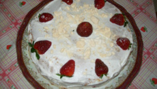 Bolo de morango