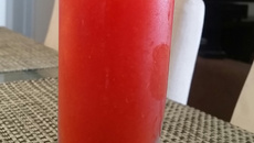 Suco de morango com limão