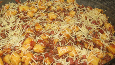 Nhoque de batata baroa à bolonhesa