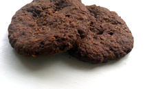 Bicoitos de chocolate e coco