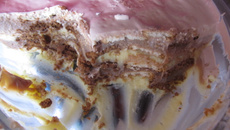 Pavê misto de biscoito de maisena