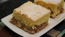 Bolo de milho recheado