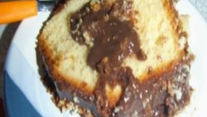 Bolo de laranja com chocolate fofíssimo