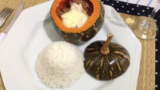 Moranguinha recheada de carne seca com requeijão