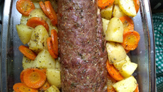 Rocambole de carne moída