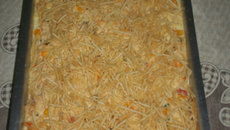 Fricassê com frango desfiado