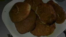 Bolacha  de trigo caramelizada com açúcar