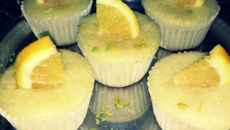 Cupcake de laranja de liquidificador